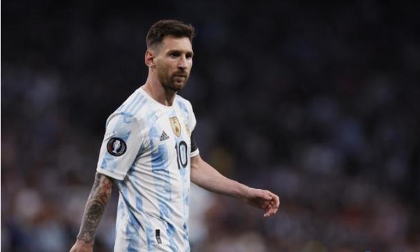 斯诺登加入俄罗斯国籍，诺贝尔欠他一个和平奖？